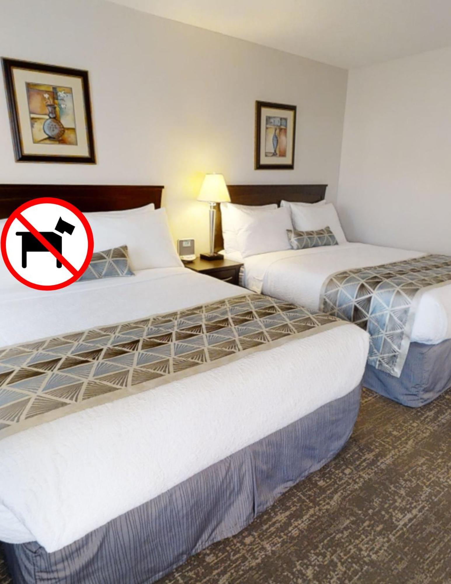 Dilworth Inn Келоуна Екстериор снимка
