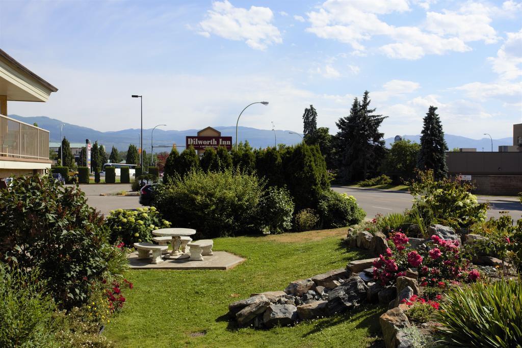 Dilworth Inn Келоуна Екстериор снимка
