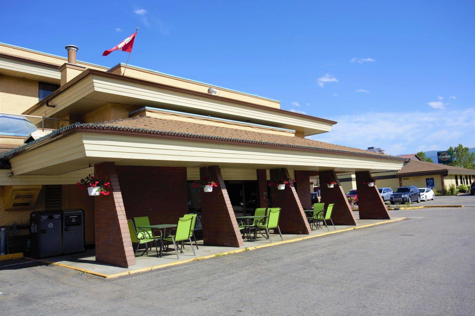 Dilworth Inn Келоуна Екстериор снимка